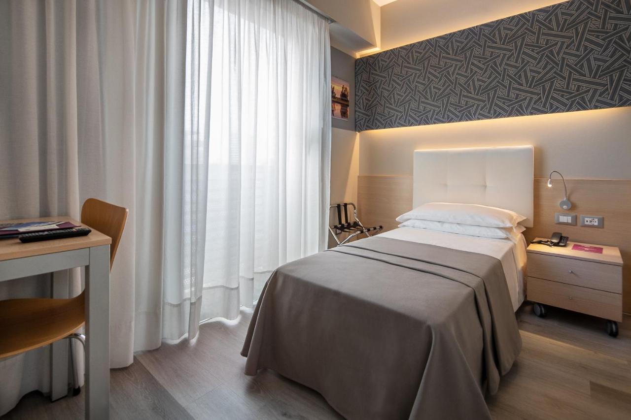 Hotel Rosanna 3 Stelle Superior Lido di Jesolo Luaran gambar