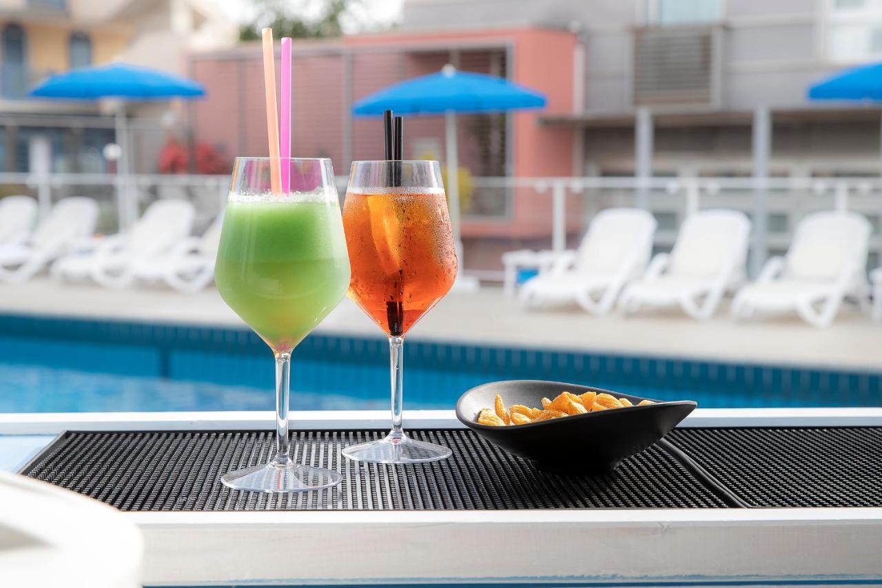 Hotel Rosanna 3 Stelle Superior Lido di Jesolo Luaran gambar
