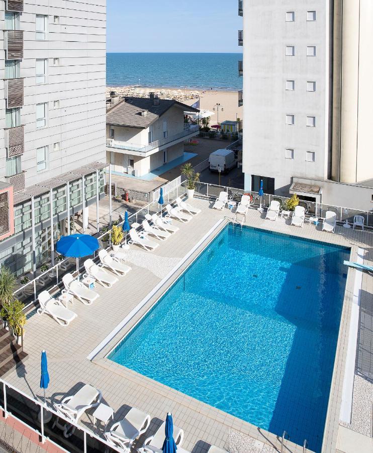Hotel Rosanna 3 Stelle Superior Lido di Jesolo Luaran gambar