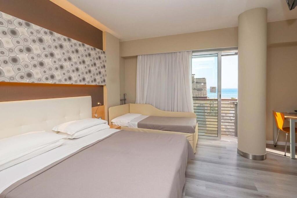 Hotel Rosanna 3 Stelle Superior Lido di Jesolo Luaran gambar